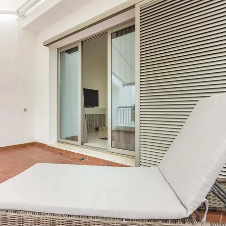 Magnolia Duplex أذيخي