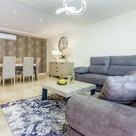 Magnolia Duplex أذيخي